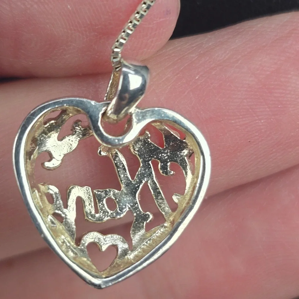 Filigree Sterling Silver Nana Grandmother Heart Pendant Necklace Box Chain 18